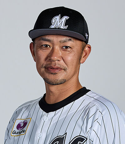 ロッテ、福浦を2軍監督へ降格させる