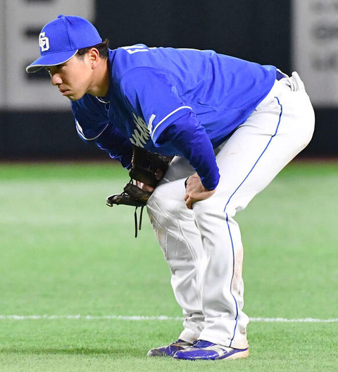 中日のキーマン福永（監督が3番固定を明言）、膝を痛める