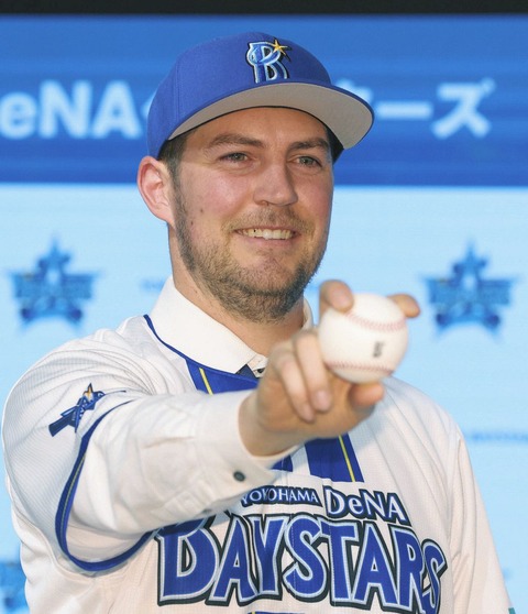 元MLBバウアー(最速159kmです、サイヤング賞投手です、中3日中4日で投げられます、スター性抜群です)