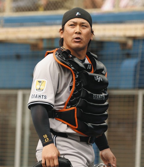 【巨人】甲斐(今年33歳).277 3本 10打点 OPS.721