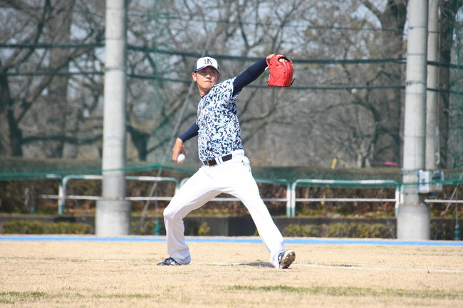 ヤクルト奥川恭伸「何かもうずっとリハビリばっかりなんですよね…。早く投げたい。なるべく早く…」