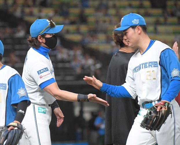 日本ハム新庄監督、43日ぶりの最下位脱出のチームに手応え「上のチームはめちゃくちゃ嫌なチームだと思う。頼もしい」