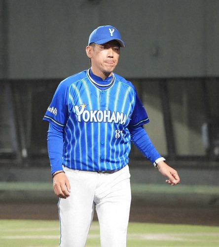 DeNA三浦大輔監督「佐賀の思い出？ないです。あっ、ないというと失礼か。えーっ…と」