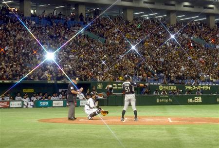 mlb12032512160017-p2