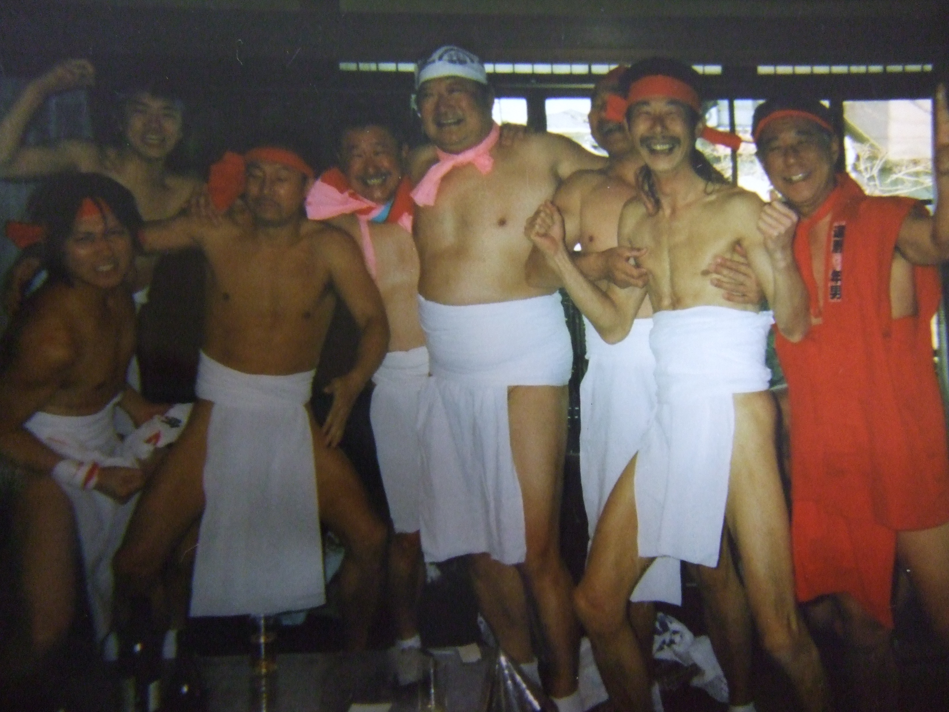 国府宮はだか祭り 元世界チャンピオン薬師寺保栄の薬師寺ボクシングジム フィットネス