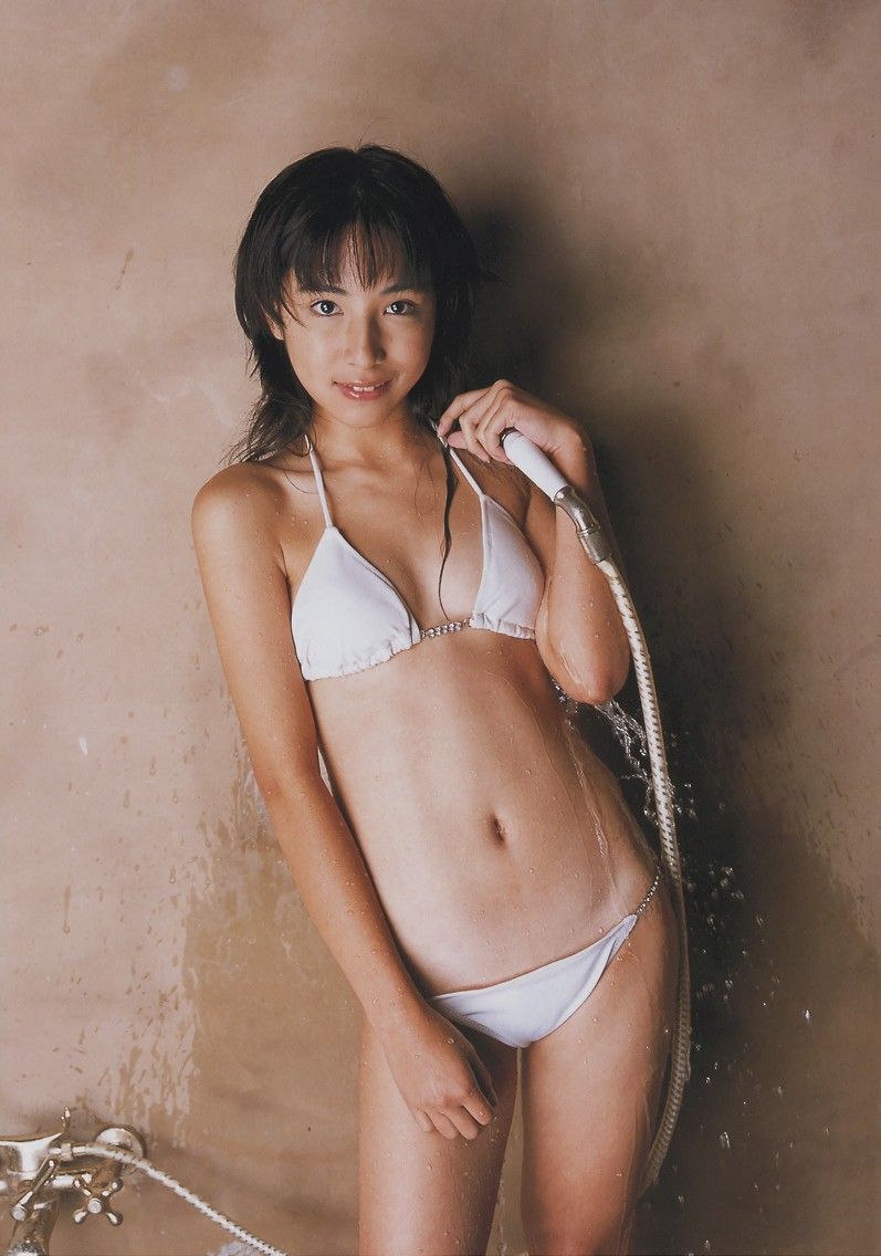 岸波莉穂　エロ 