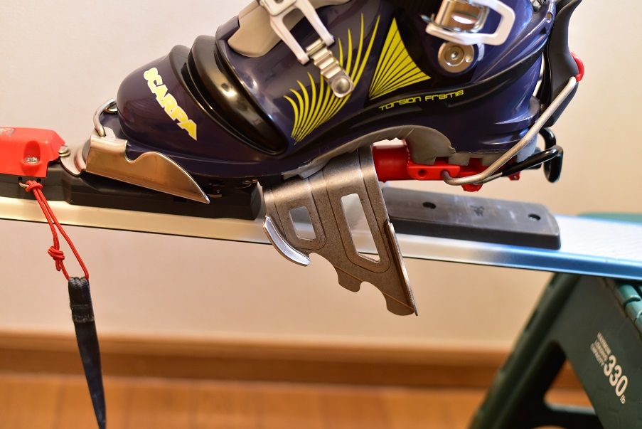 スキークランポン　クトー　アイゼくん　テレマーク スキークランポンクトーアイゼくんIK-9Nテレマーク