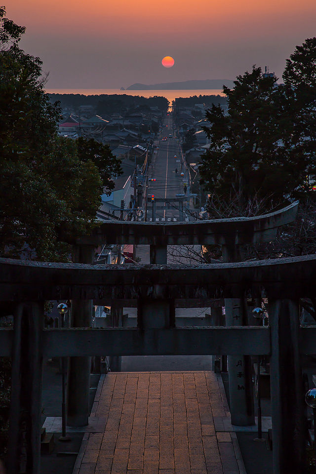 宮地嶽神社の夕陽