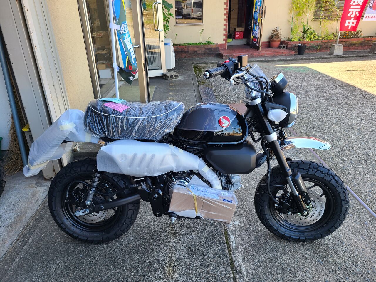 バイカ ズてんちょ のブログ 新型モンキーに素敵なクロスカブ110入荷してます