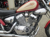 XV 004