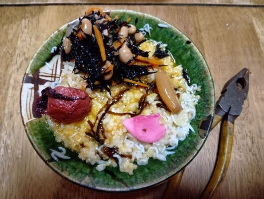 251225050445860-25��5��4ʬ