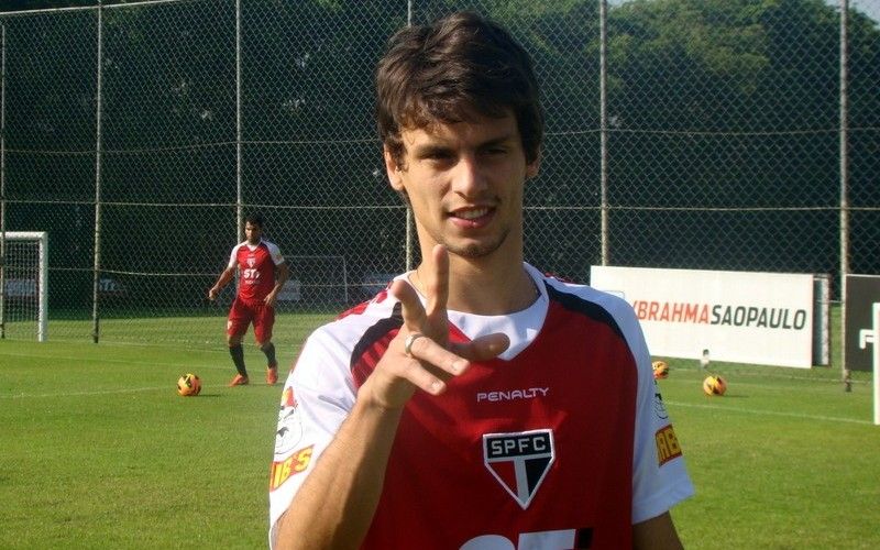 ロドリゴ カイオ ブラジル World Football Young Star Catalogue サッカー世界のヤングスター名鑑