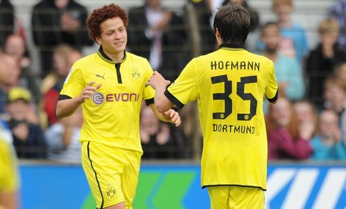 ムスタファ アミニ オーストラリア アフガニスタン ニカラグア World Football Young Star Catalogue サッカー世界のヤングスター名鑑