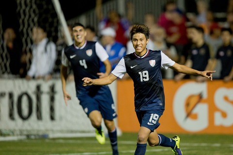 JoeGallardoUSU17MNT1-England2013-ISIPhotos