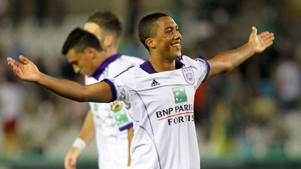 ユーリ ティーレマンス ベルギー World Football Young Star Catalogue サッカー世界のヤングスター名鑑