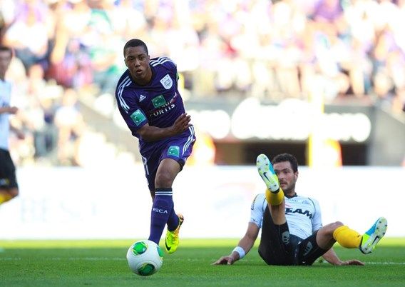 ユーリ ティーレマンス ベルギー World Football Young Star Catalogue サッカー世界のヤングスター名鑑