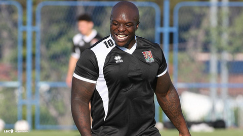 adebayo-akinfenwa-hd-background