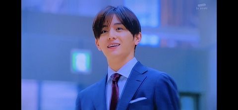 6F1109FD-AD84-486D-817A-5887AB1B3ADC