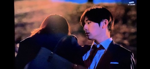 6F2C8BA7-8609-4908-9968-3E9F902166F7