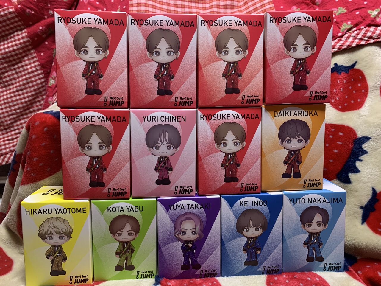 JUMPのフィギュアいっぱい届きました🎁 : 山田涼介の苺いちごちゃん