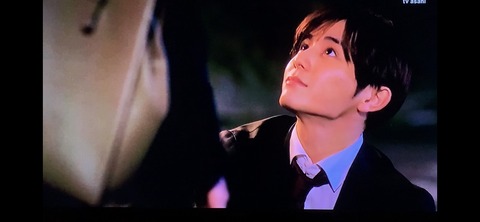 670C8FD2-E9F9-405B-9F35-3BBB31BDE352