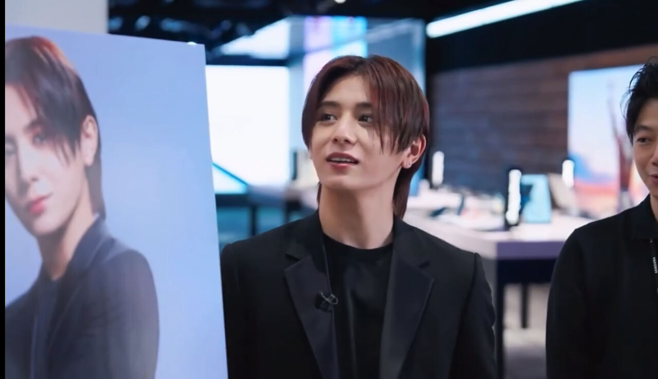 Team Galaxyの山田涼介さんが Galaxy Harajuku に❤️ : 山田涼介の苺