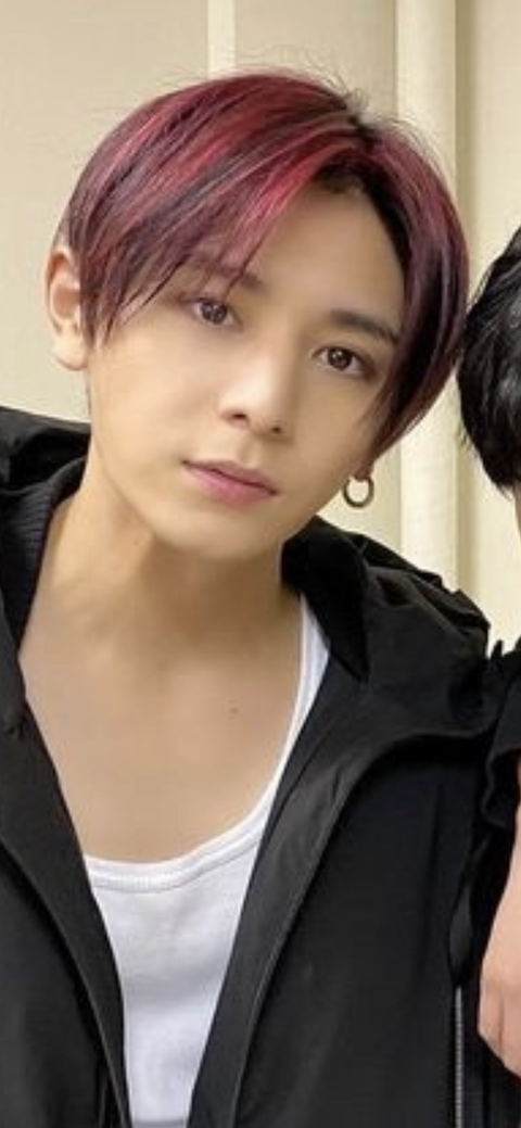 F39B69D4-E350-457E-8E93-0162FBB275C3