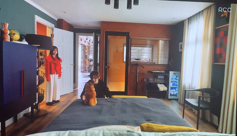 05749F8E-157F-4D08-94EA-3DA027BAE892