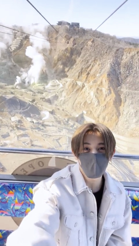 E1F2D6A9-F1CD-42BB-B34E-FE2E553C87C8