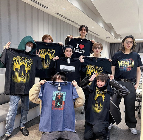 AE1165F0-B3AD-45F2-AA5D-A411B38D8DB8