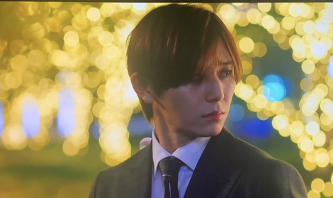 EBA803BF-ACDA-47C7-86D5-3E156C3E9DB3