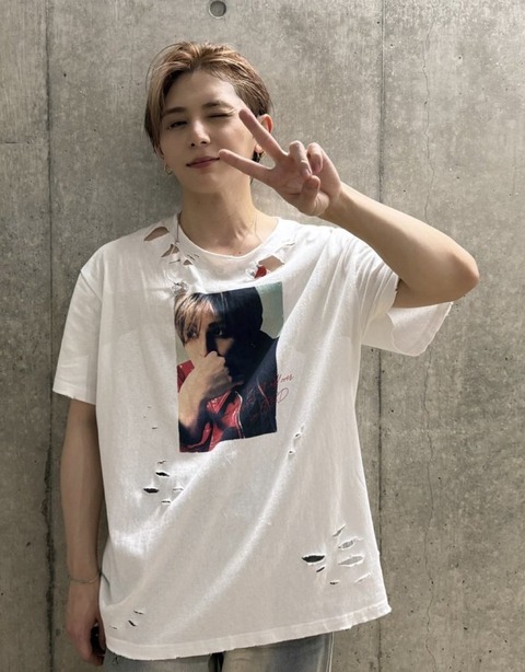 山田涼介 RED ツアー Tシャツ 山田涼介 RED ツアー Tシャツ - メルカリ