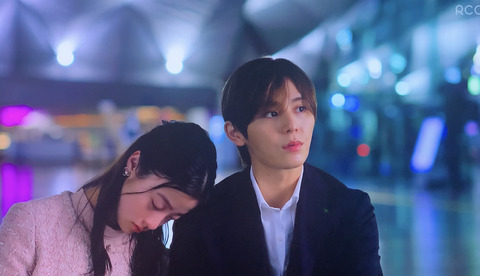 2CE41E94-044F-4395-B655-872492009B71