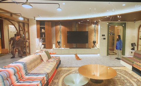 BE4794F5-54E3-4AD6-9FA6-74E9024DB458