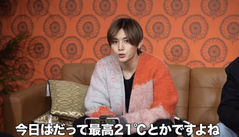 2BAB2EB2-B0ED-460B-874E-37D9D5782713