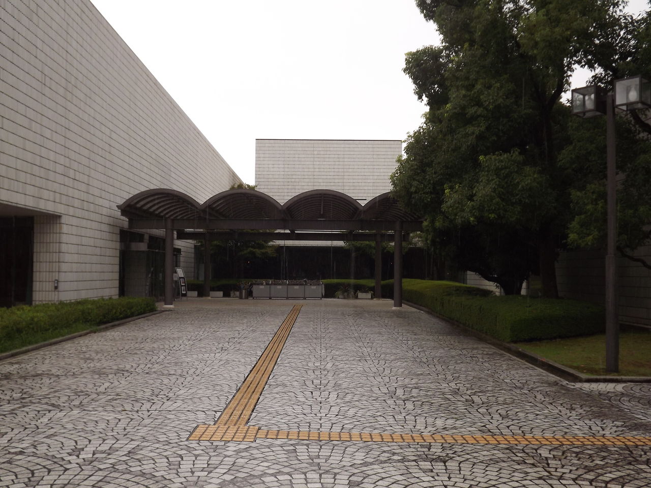 県 美術館 岐阜