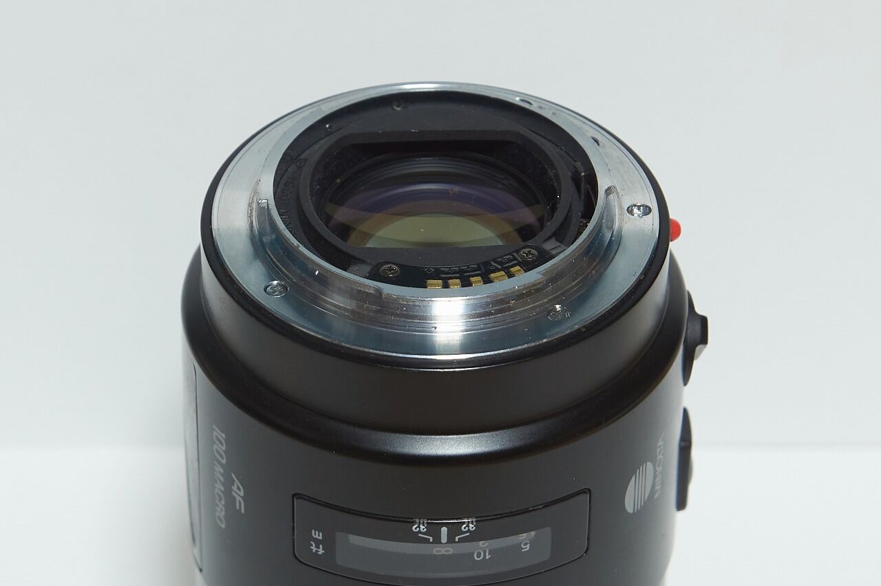レビュー記事】Aマウントレンズのおはなし。第3回 (AF Macro 100mm F2