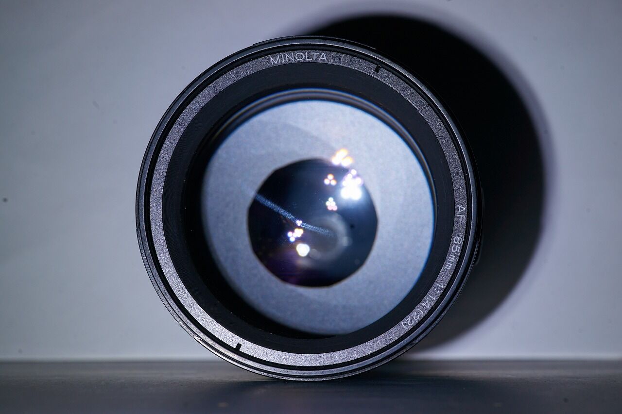 レビュー記事】Aマウントレンズのおはなし。第2回 (AF 85mm F1 レビュー記事】Aマウントレンズのおはなし。第2回 (AF 85mm F1