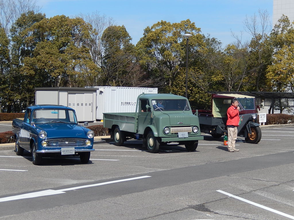 トヨタ博物館で昭和トラックの走行披露 やつば池散歩道 豊田市 のブログ トヨタ博物館で昭和トラックの走行披露 やつば池散歩道 豊田市 のブログ