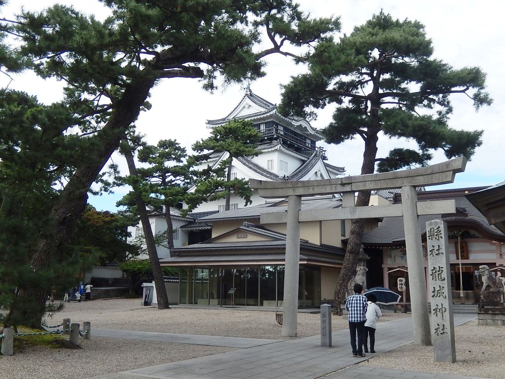 岡崎市の観光スポットno 1 徳川家康生誕地の岡崎城 やつば池散歩道 豊田市 のブログ