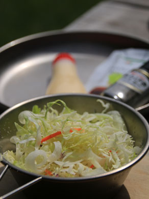 20150605coleslaw-003