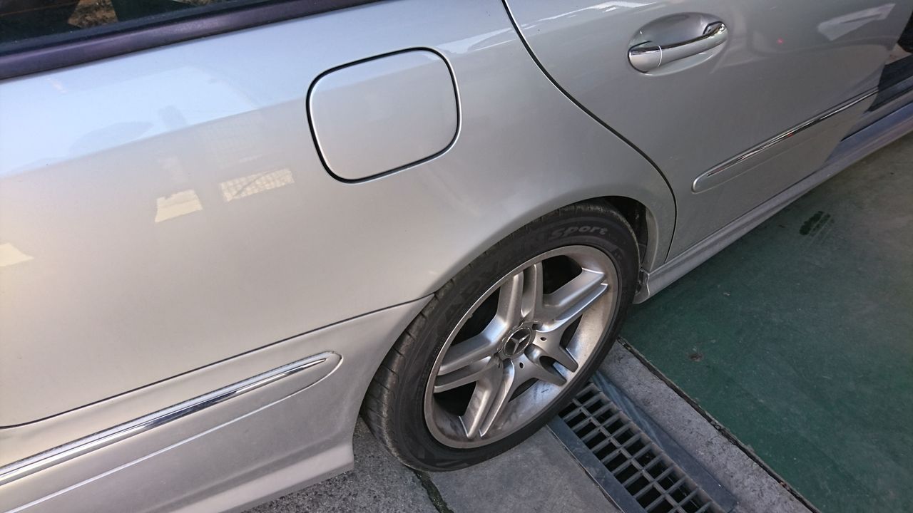 ベンツ ｗ２１１ ｅクラス ワゴン 車高がベタベタ キコキコ音 ボッシュカーサービス 有限会社 山田自動車