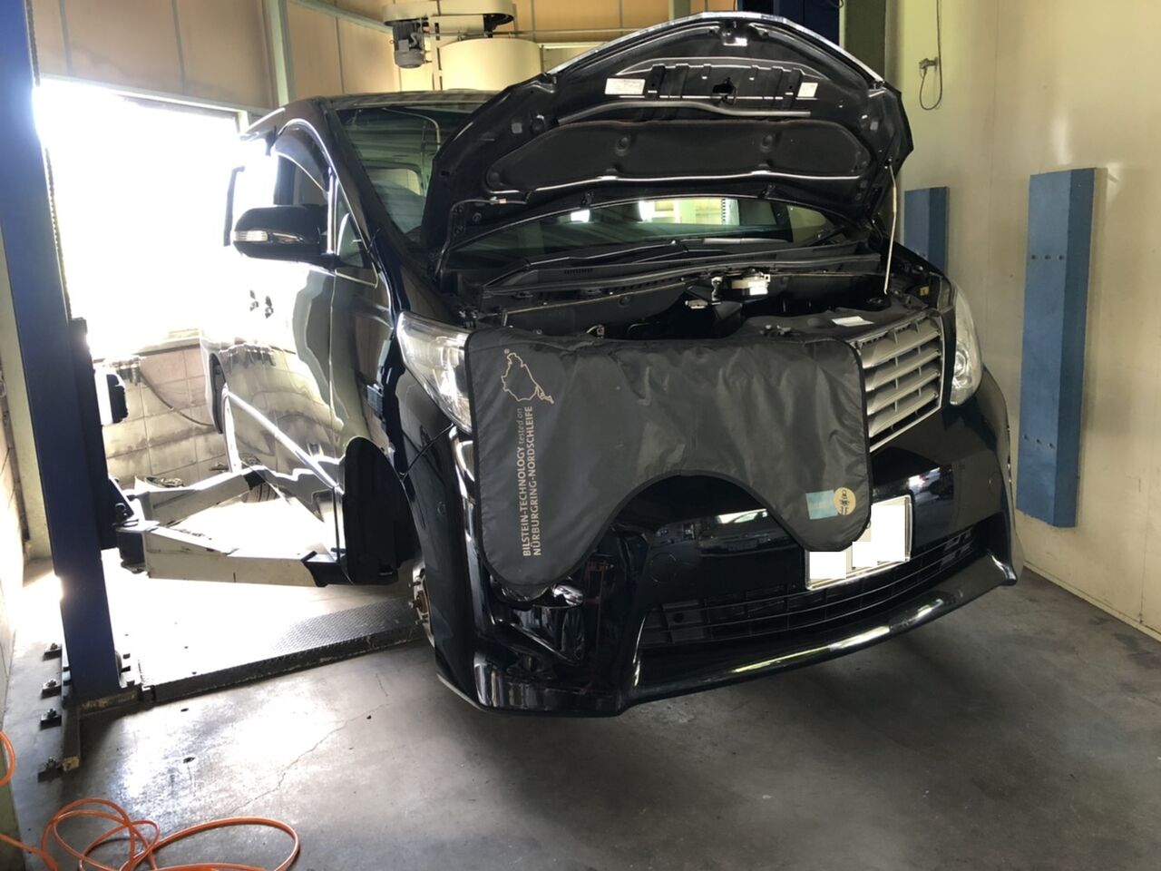 アルファード エンジンルームより異音 ボッシュカーサービス 有限会社 山田自動車