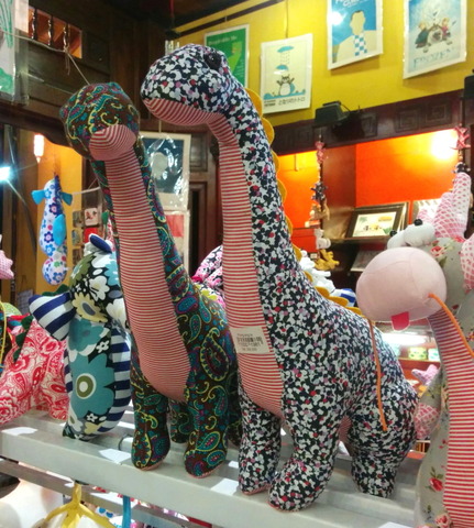 Vietnam Souvenirs_23