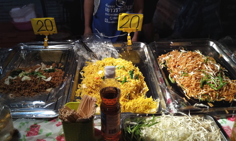 Chiang Mai Night Bazaar (Night Market)