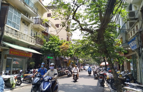 Hang Bac street