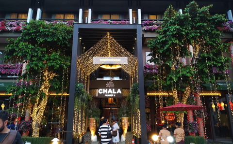 Thailand_Chiang Mai_Sunday market_restaurant