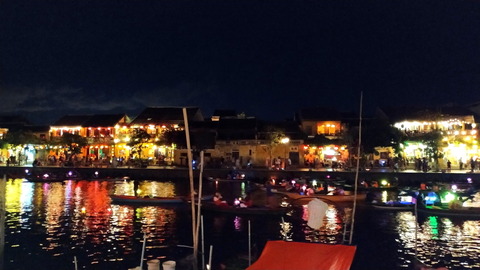 2019-Hoi An_View from riverside restaurant