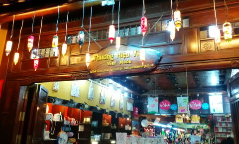 Vietnam Souvenirs_21