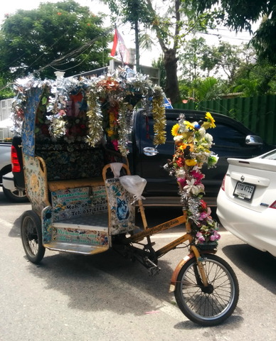 Tricycle taxi